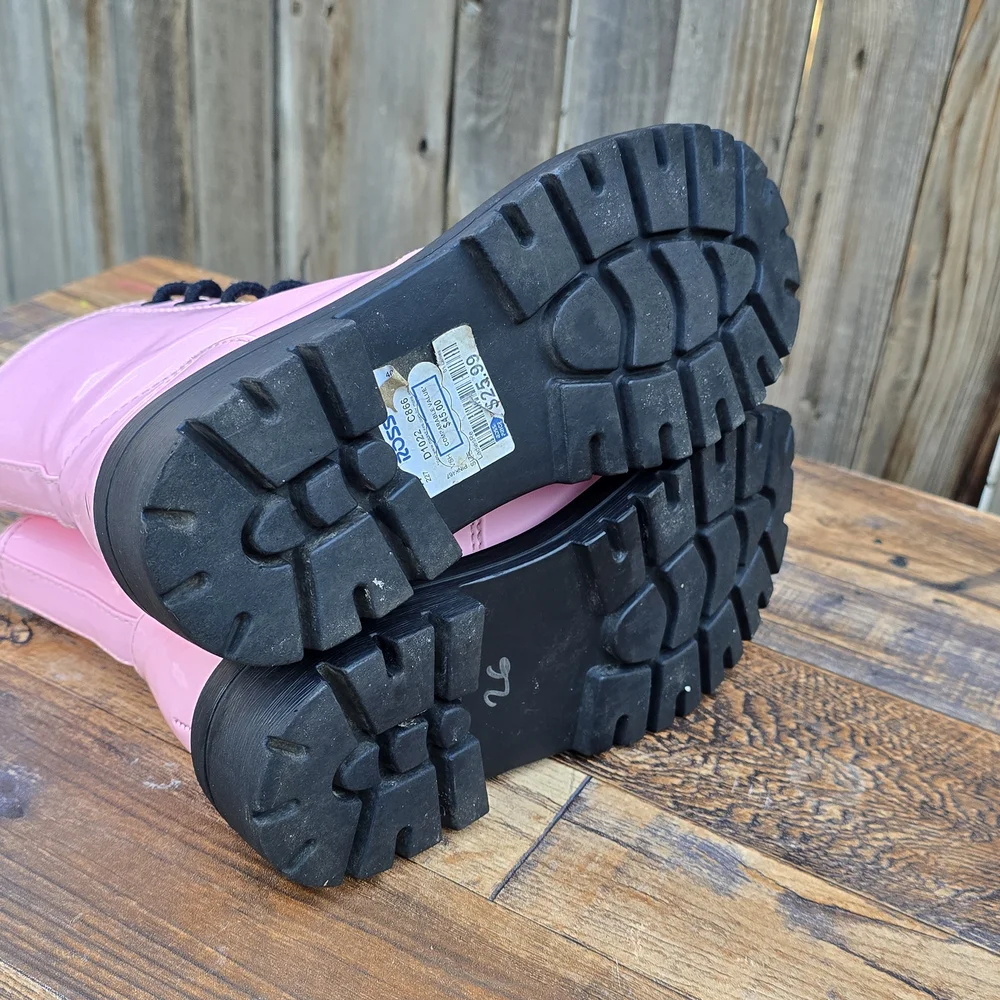 Soda Combat Pink Kids Lace Up Boots Size 6.5